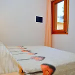 公寓 Spacious And Bright Flat Near The