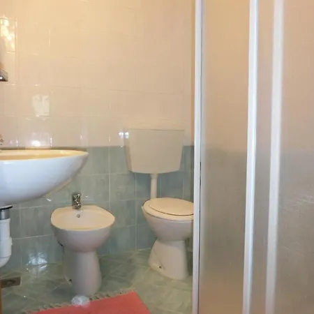 Spacious And Bright Flat Near The Διαμέρισμα Μπιμπιόνε