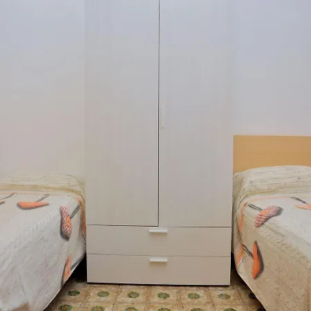 Apartmán Spacious And Bright Flat Near The