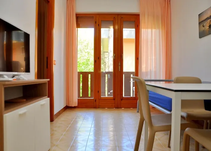 شقة Spacious And Bright Flat Near The بيبيوني